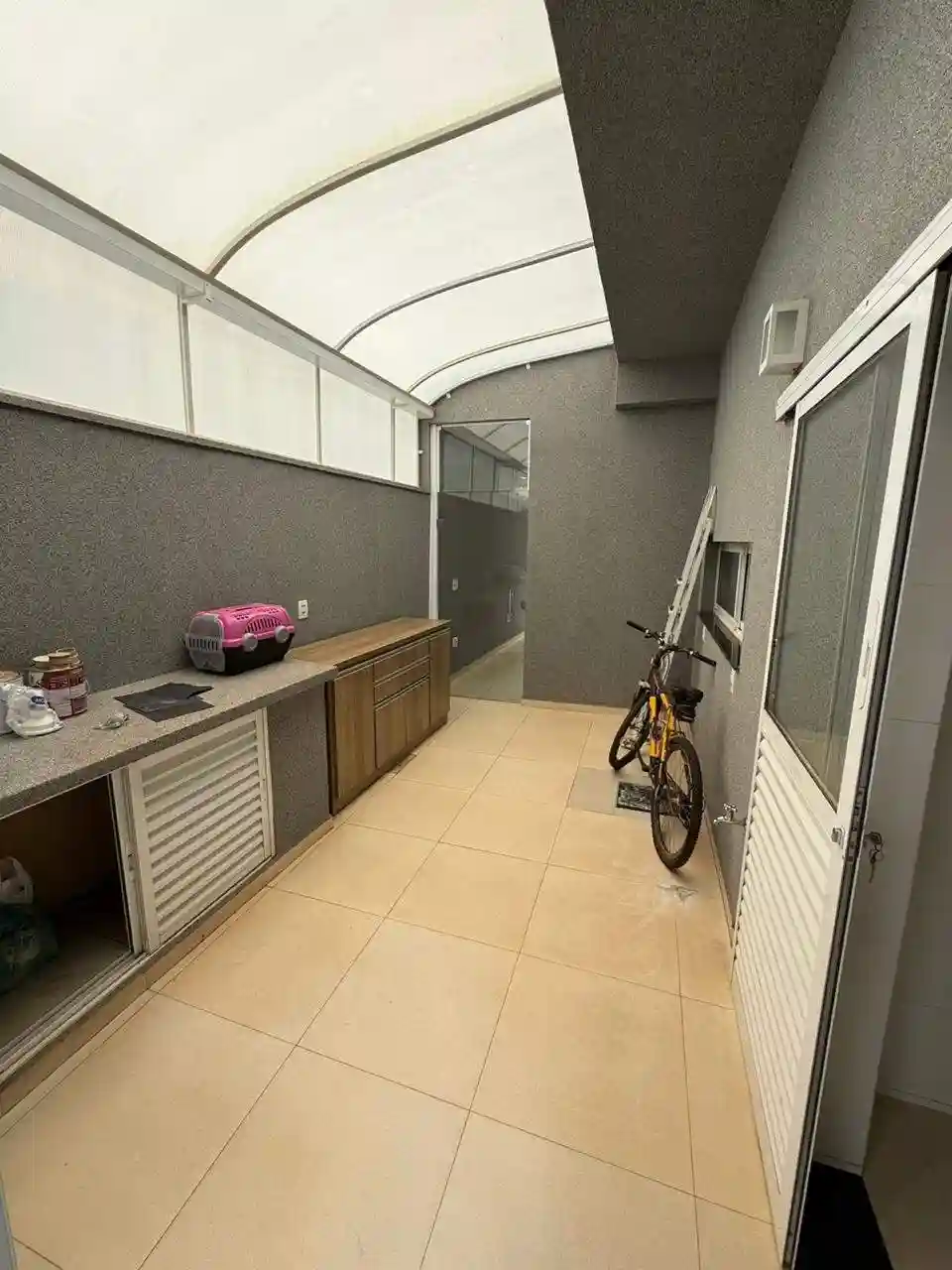 Casa de Condomínio com 4 quartos à venda, 250m² — foto 18 de 19