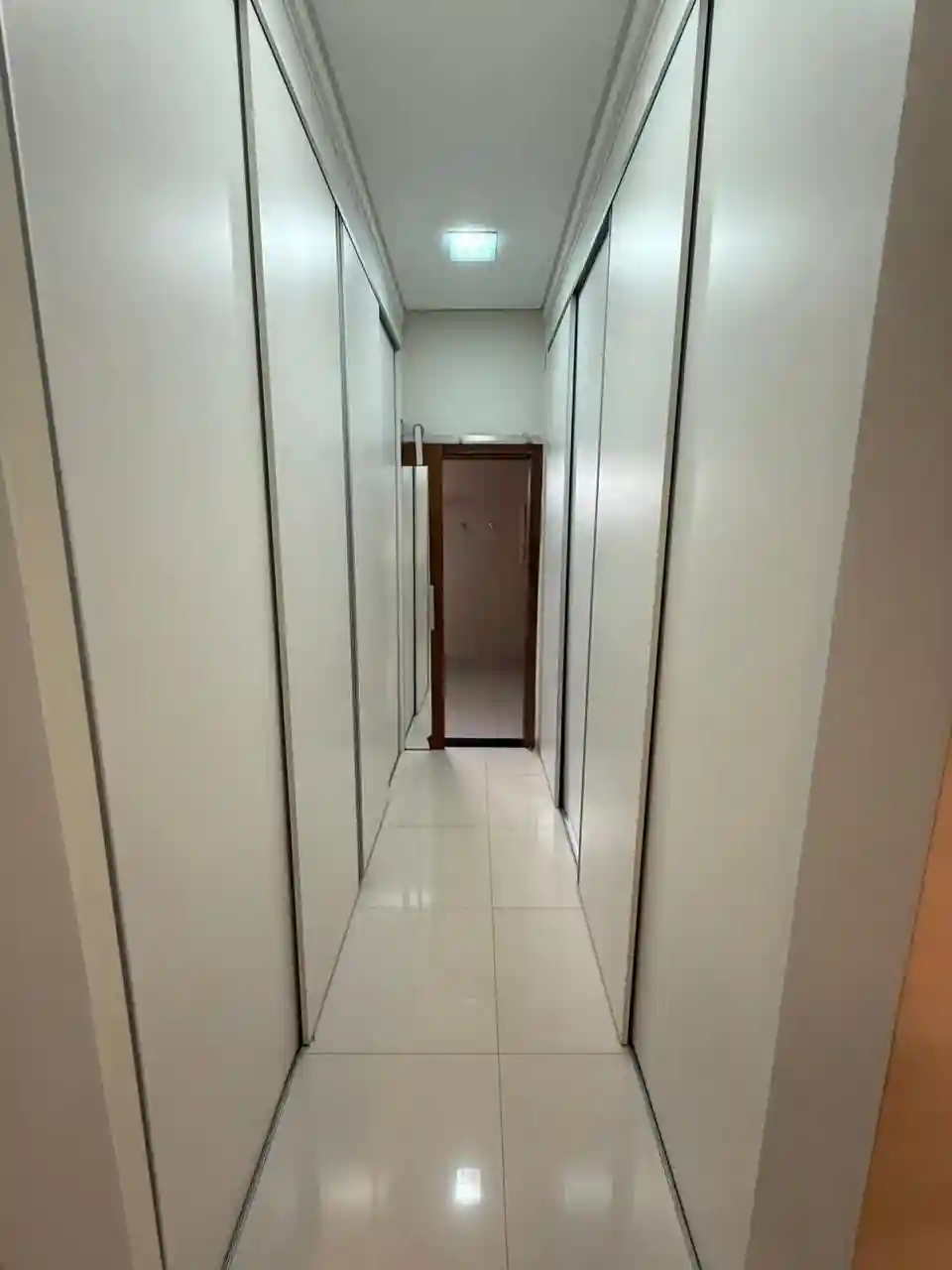 Casa de Condomínio com 4 quartos à venda, 250m² — foto 14 de 19