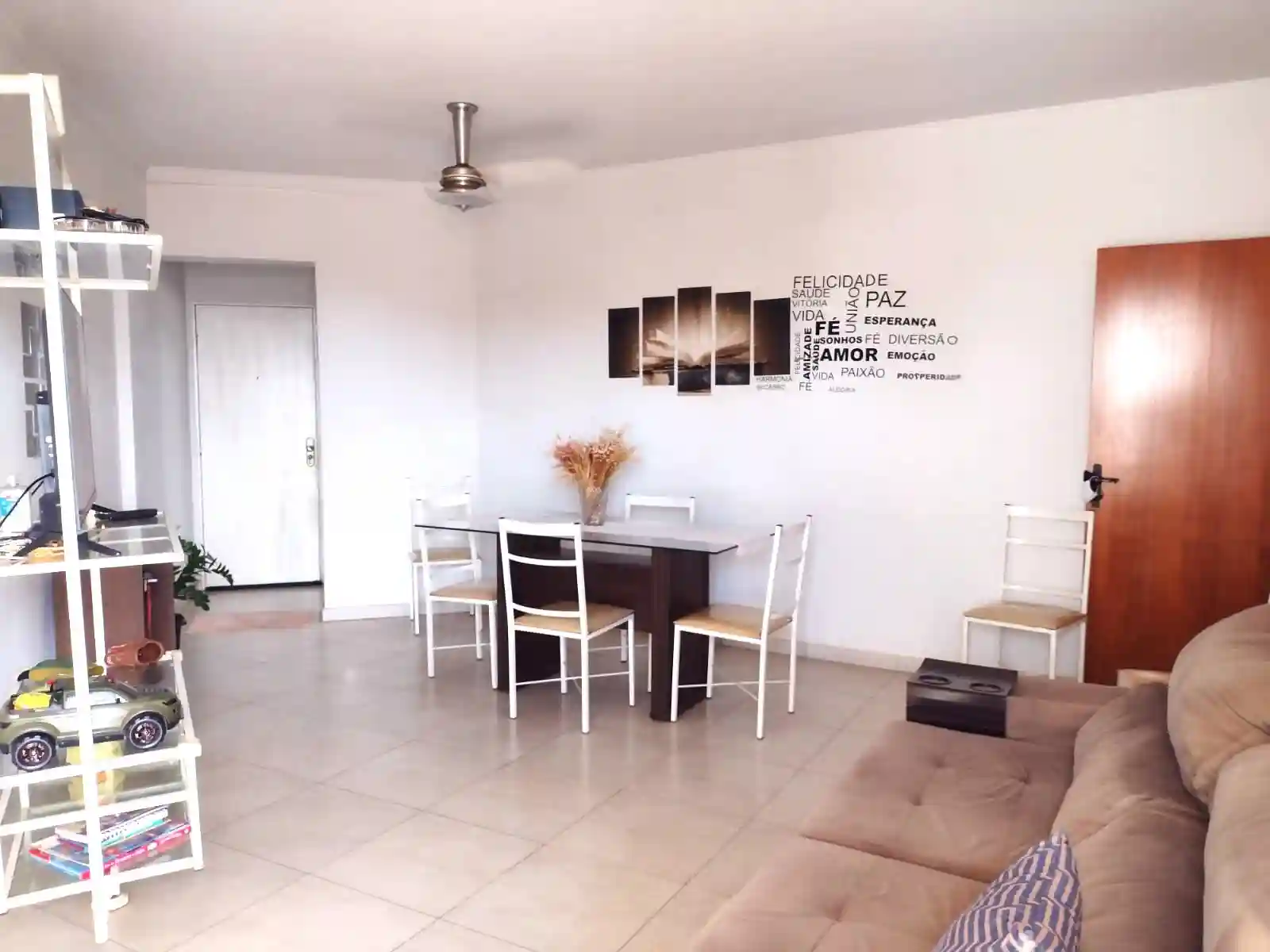 Apartamento com 3 quartos à venda, 97m² — foto 1 de 20