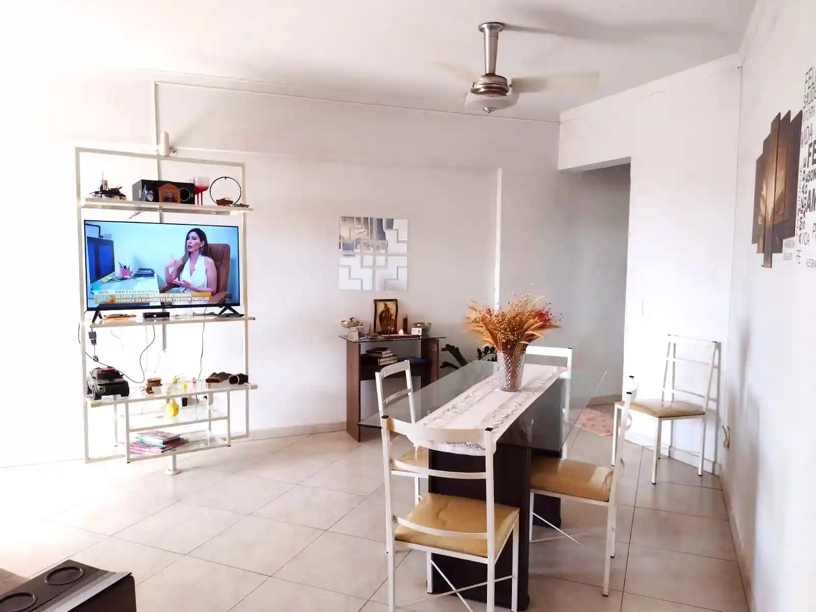 Apartamento com 3 quartos à venda, 97m² — foto 2 de 20