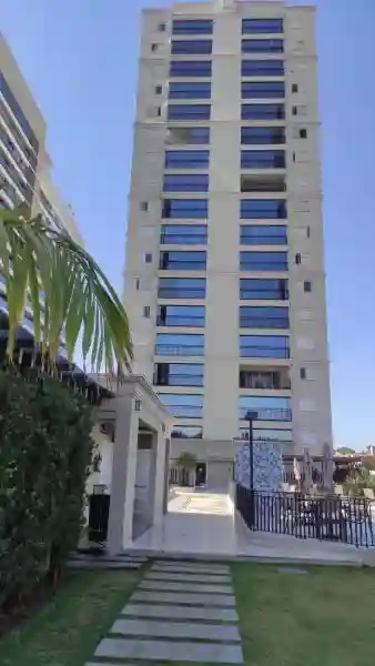 Apartamento com 3 quartos à venda, 163m² — foto 1 de 23