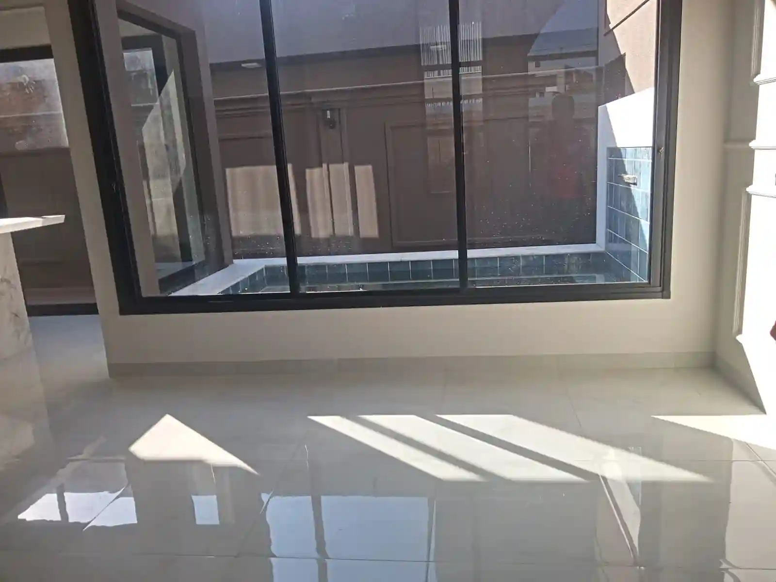 Casa de Condomínio com 3 quartos à venda, 265m² — foto 4 de 16