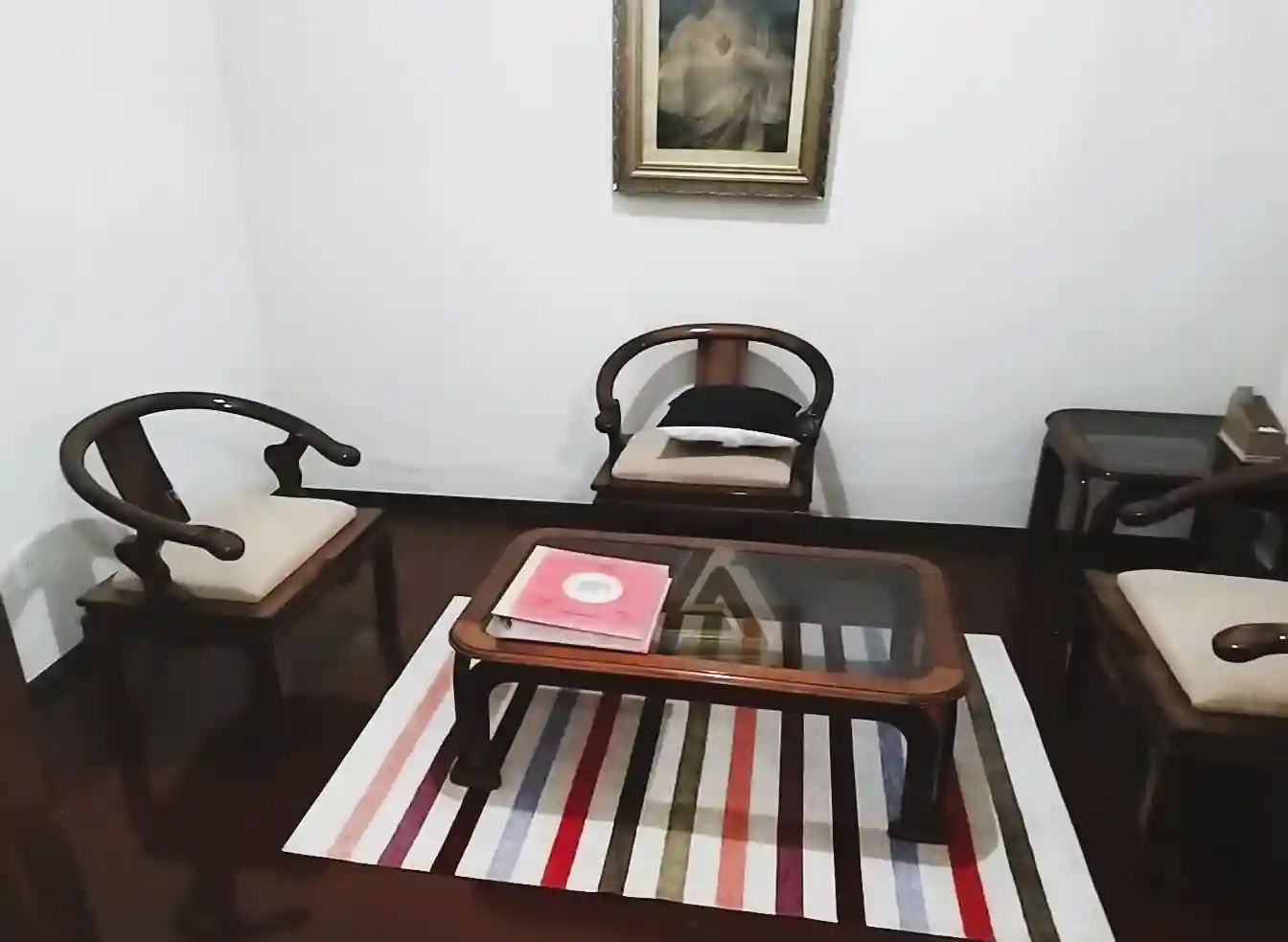 Casa com 3 quartos à venda, 238m² — foto 3 de 14