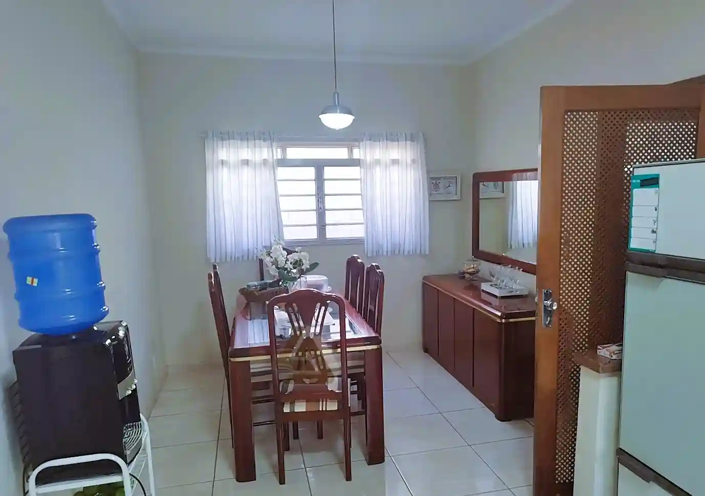 Casa com 3 quartos à venda, 238m² — foto 10 de 14