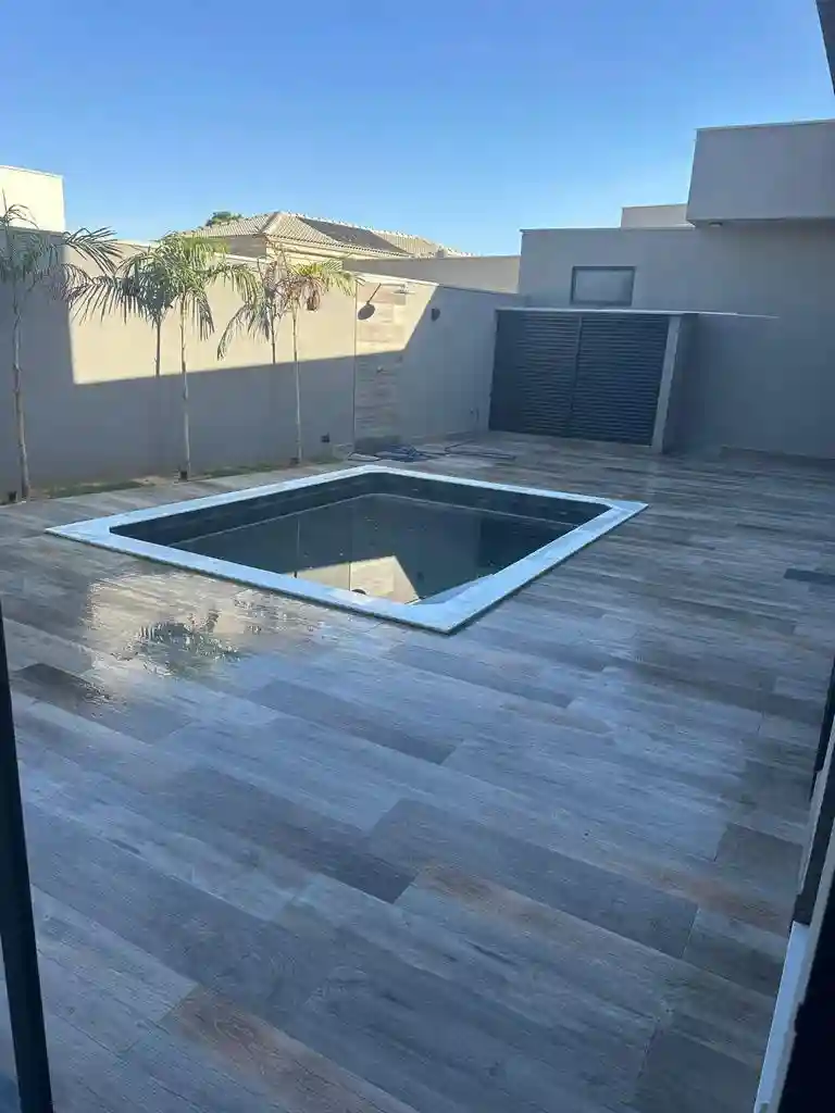 Casa de Condomínio com 3 quartos à venda, 240m² — foto 6 de 19