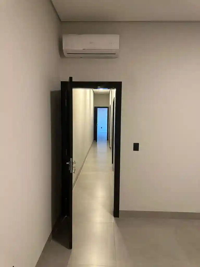 Casa de Condomínio com 3 quartos à venda, 240m² — foto 12 de 19