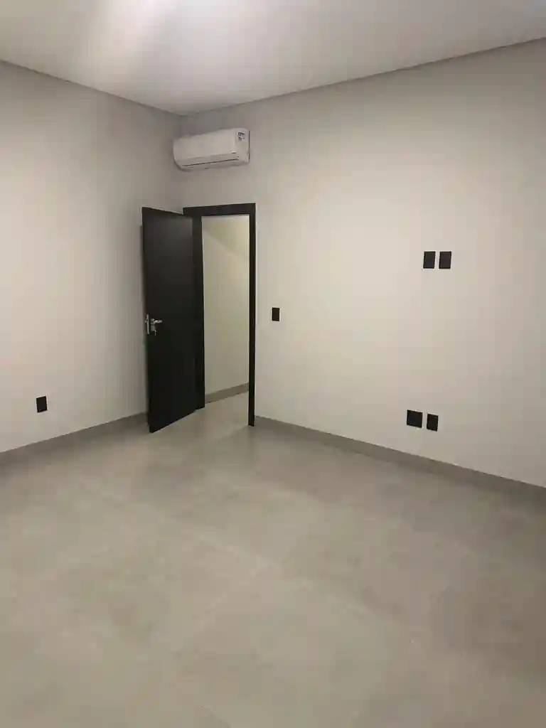 Casa de Condomínio com 3 quartos à venda, 240m² — foto 11 de 19