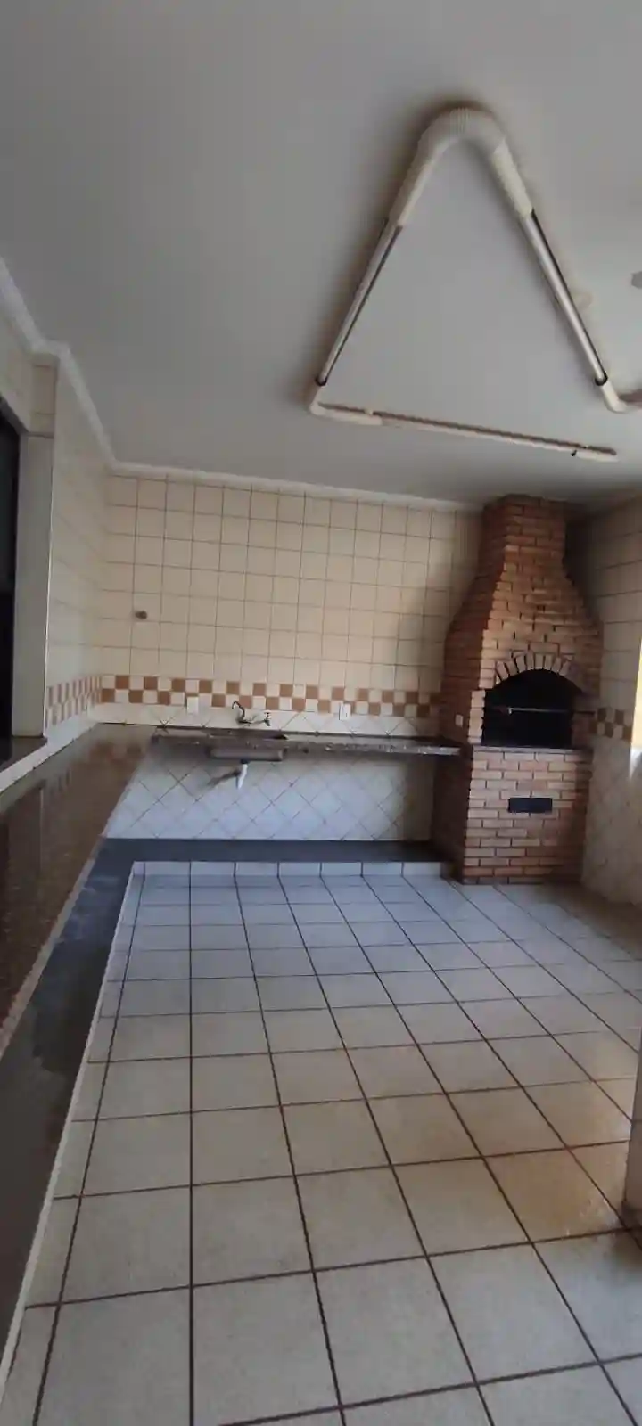 Apartamento com 3 quartos à venda, 98m² — foto 4 de 25