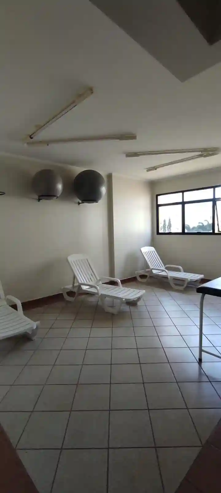 Apartamento com 3 quartos à venda, 98m² — foto 12 de 25
