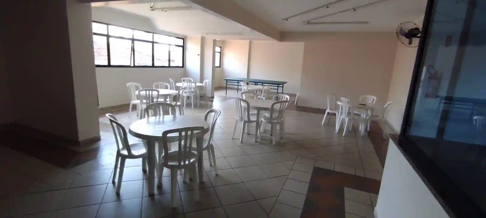 Apartamento com 3 quartos à venda, 98m² — foto 8 de 25