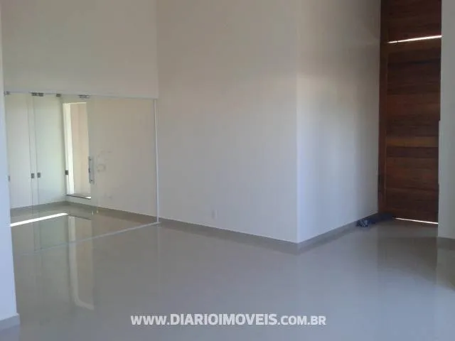 Casa de Condomínio à venda — foto 2 de 2
