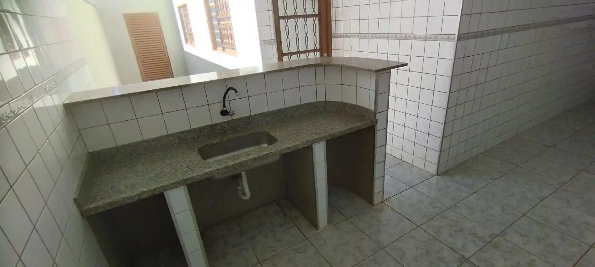 Casa com 3 quartos à venda, 142m² — foto 42 de 43