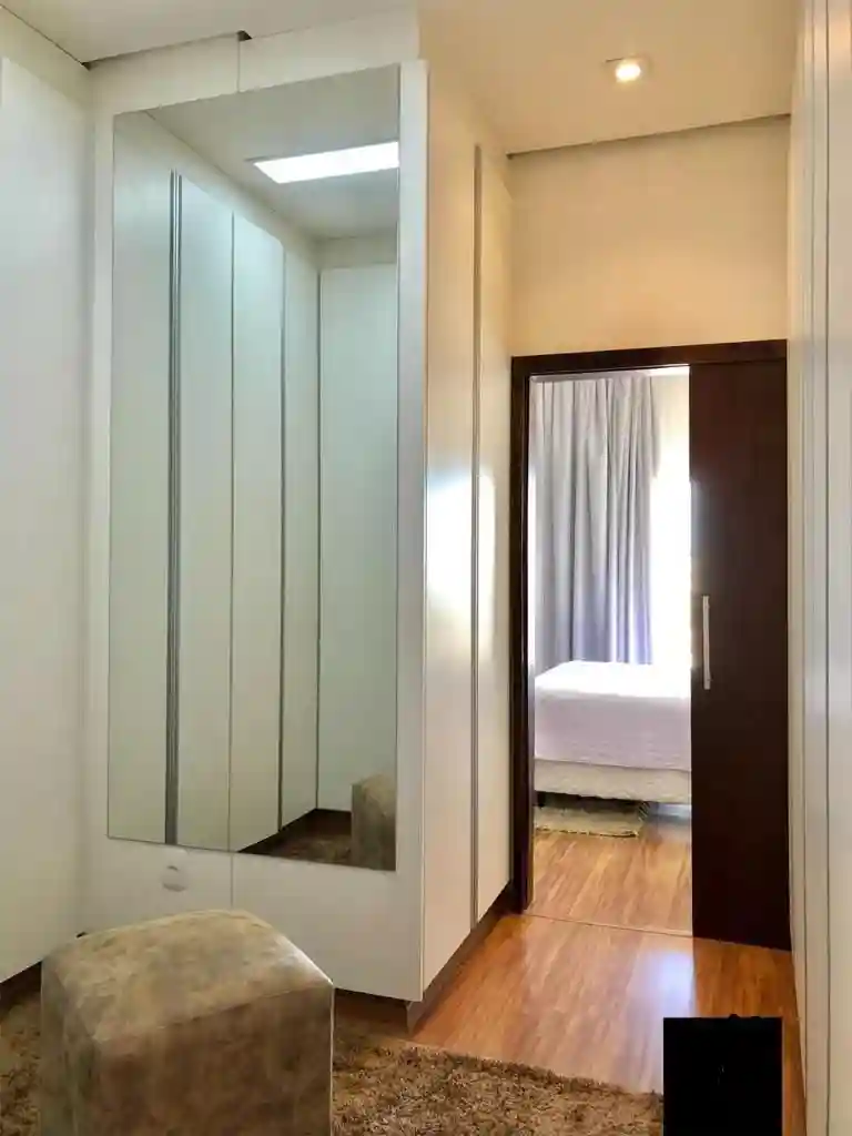 Casa de Condomínio com 4 quartos à venda, 400m² — foto 3 de 21