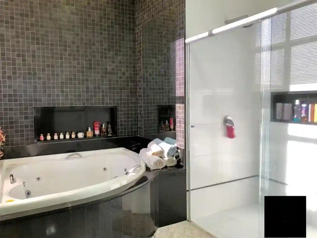 Casa de Condomínio com 4 quartos à venda, 400m² — foto 4 de 21