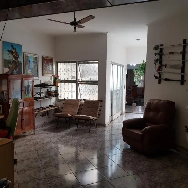 Casa com 3 quartos à venda, 440m² — foto 3 de 19