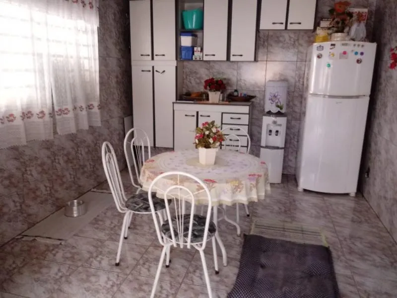 Casa com 3 quartos à venda, 440m² — foto 16 de 19