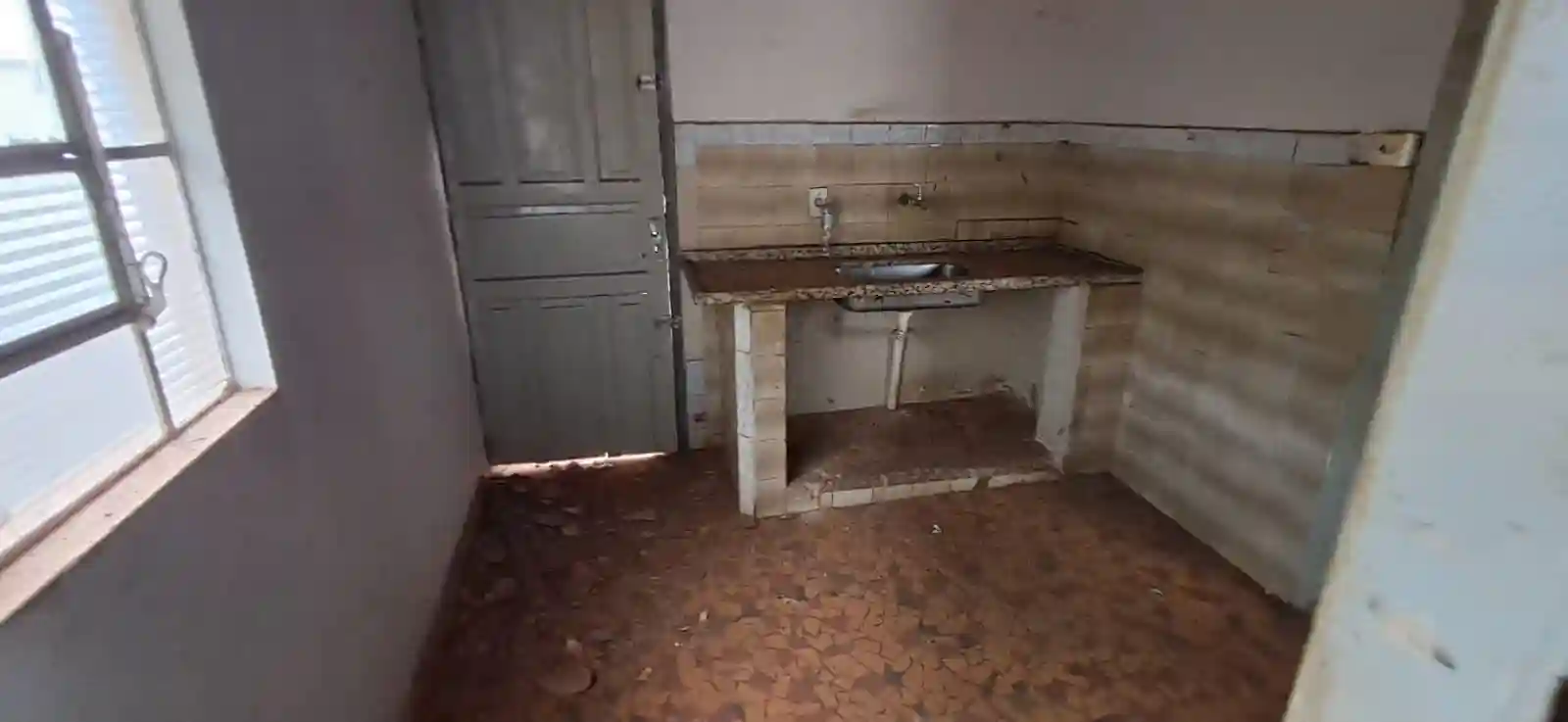 Casa com 2 quartos à venda, 242m² — foto 11 de 18
