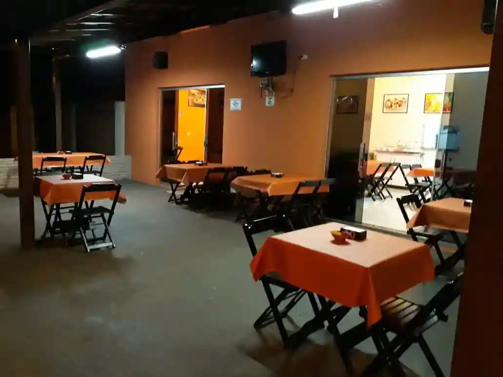 Casa Comercial com 2 quartos à venda, 200m² — foto 6 de 7