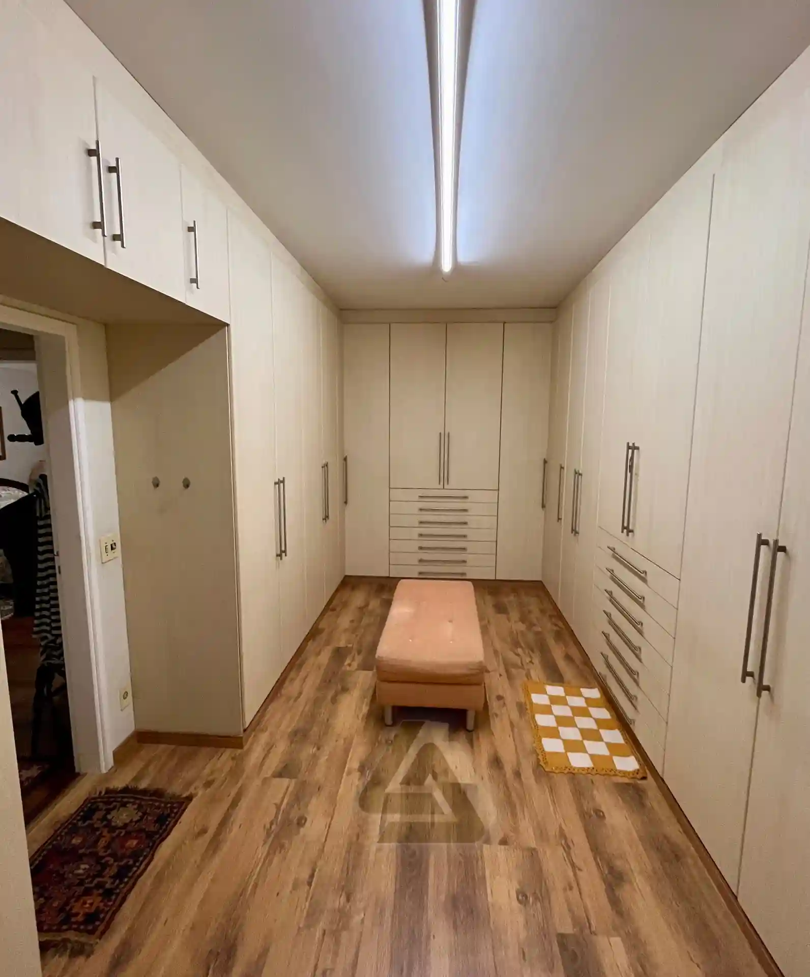 Casa com 3 quartos à venda, 450m² — foto 12 de 17