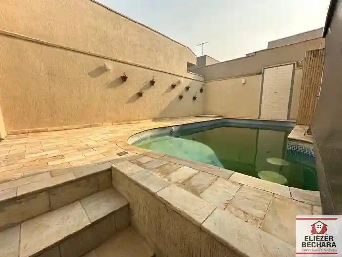 Casa de Condomínio com 3 quartos à venda, 243m² — foto 14 de 34