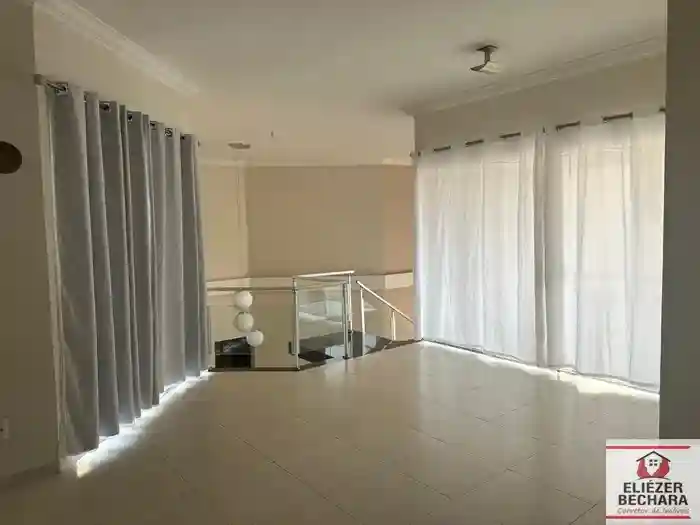 Casa de Condomínio com 3 quartos à venda, 243m² — foto 28 de 34