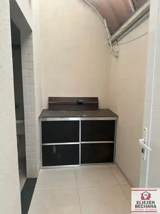 Casa de Condomínio com 3 quartos à venda, 243m² — foto 32 de 34