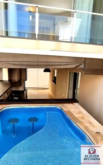 Casa de Condomínio com 3 quartos à venda, 243m² — foto 2 de 34