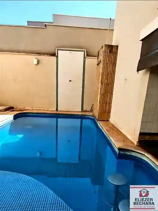 Casa de Condomínio com 3 quartos à venda, 243m² — foto 10 de 34