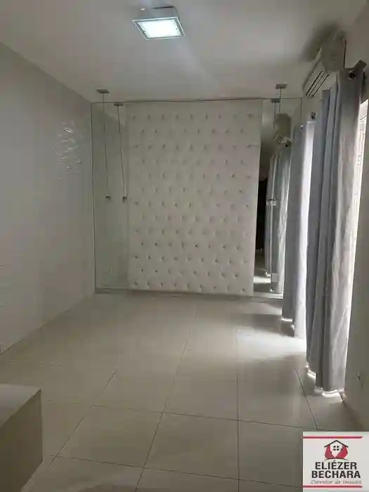 Casa de Condomínio com 3 quartos à venda, 243m² — foto 24 de 34