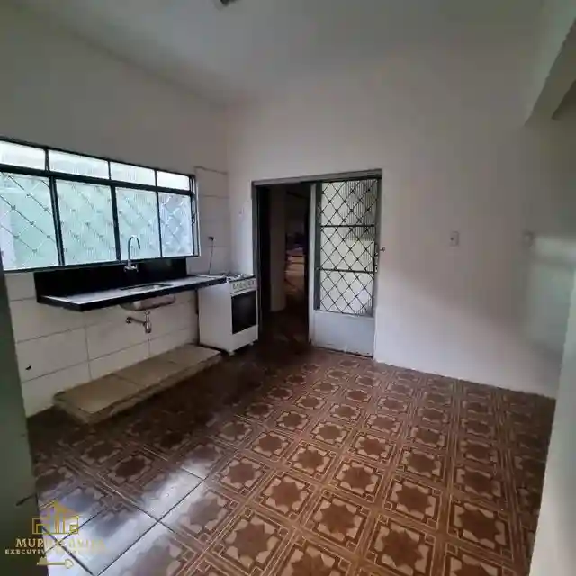 Casa Comercial com 4 quartos à venda, 200m² — foto 18 de 20
