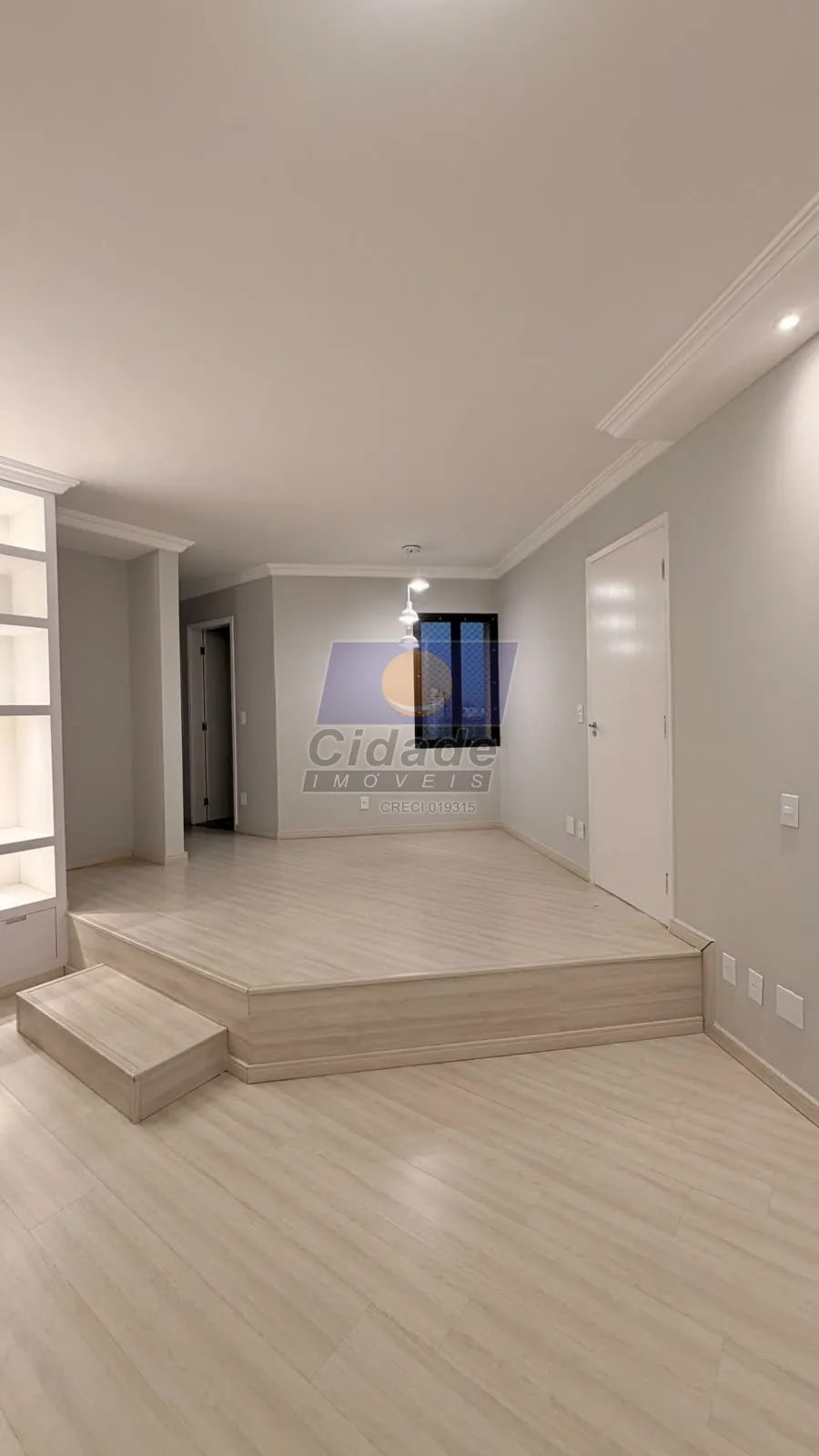 Apartamento com 2 quartos para aluguel, 90m² — foto 2 de 20