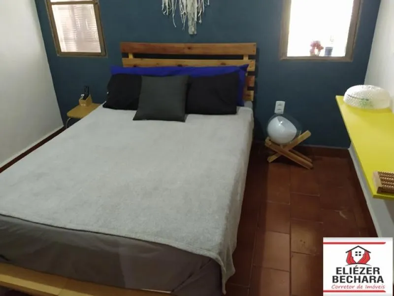 Casa à venda — foto 1 de 3