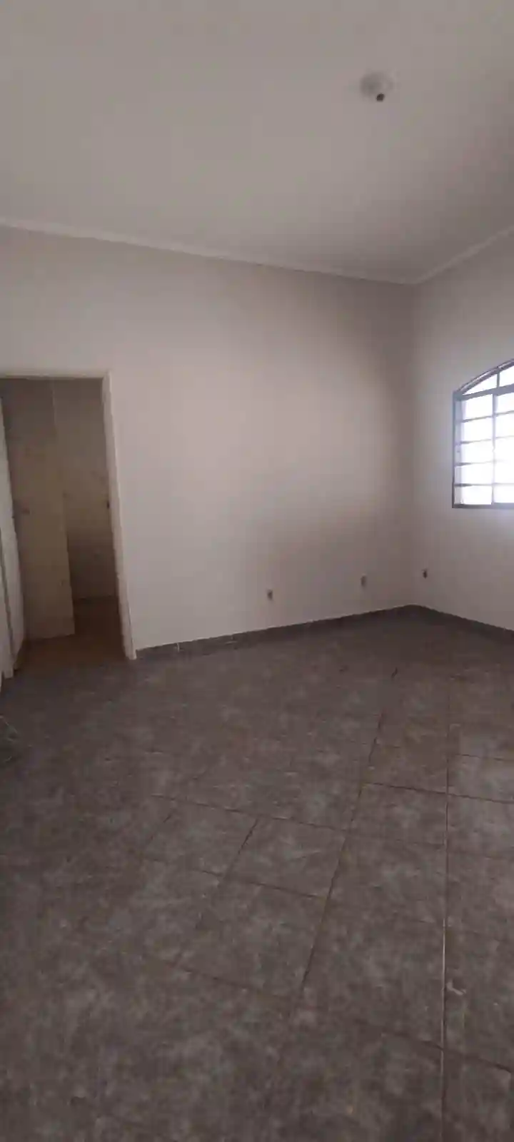 Casa com 3 quartos à venda, 250m² — foto 10 de 17
