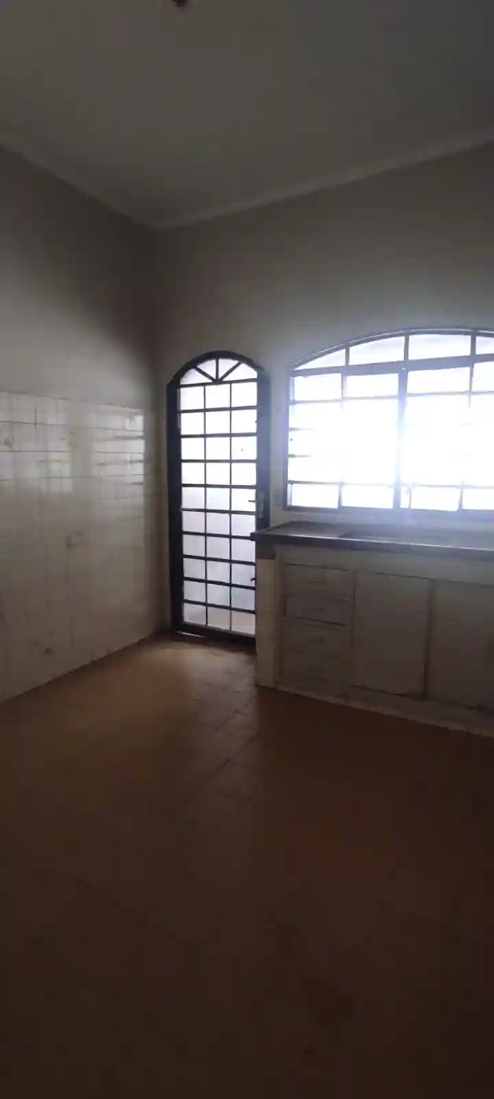 Casa com 3 quartos à venda, 250m² — foto 6 de 17