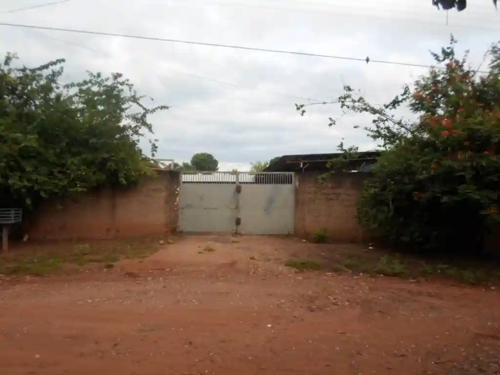 Fazenda / Sítio / Chácara  para aluguel, 1200m² — foto 3 de 17