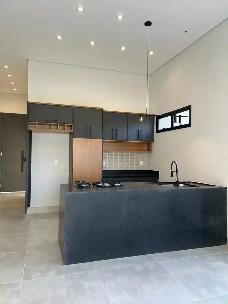 Casa de Condomínio com 3 quartos à venda, 276m² — foto 10 de 13