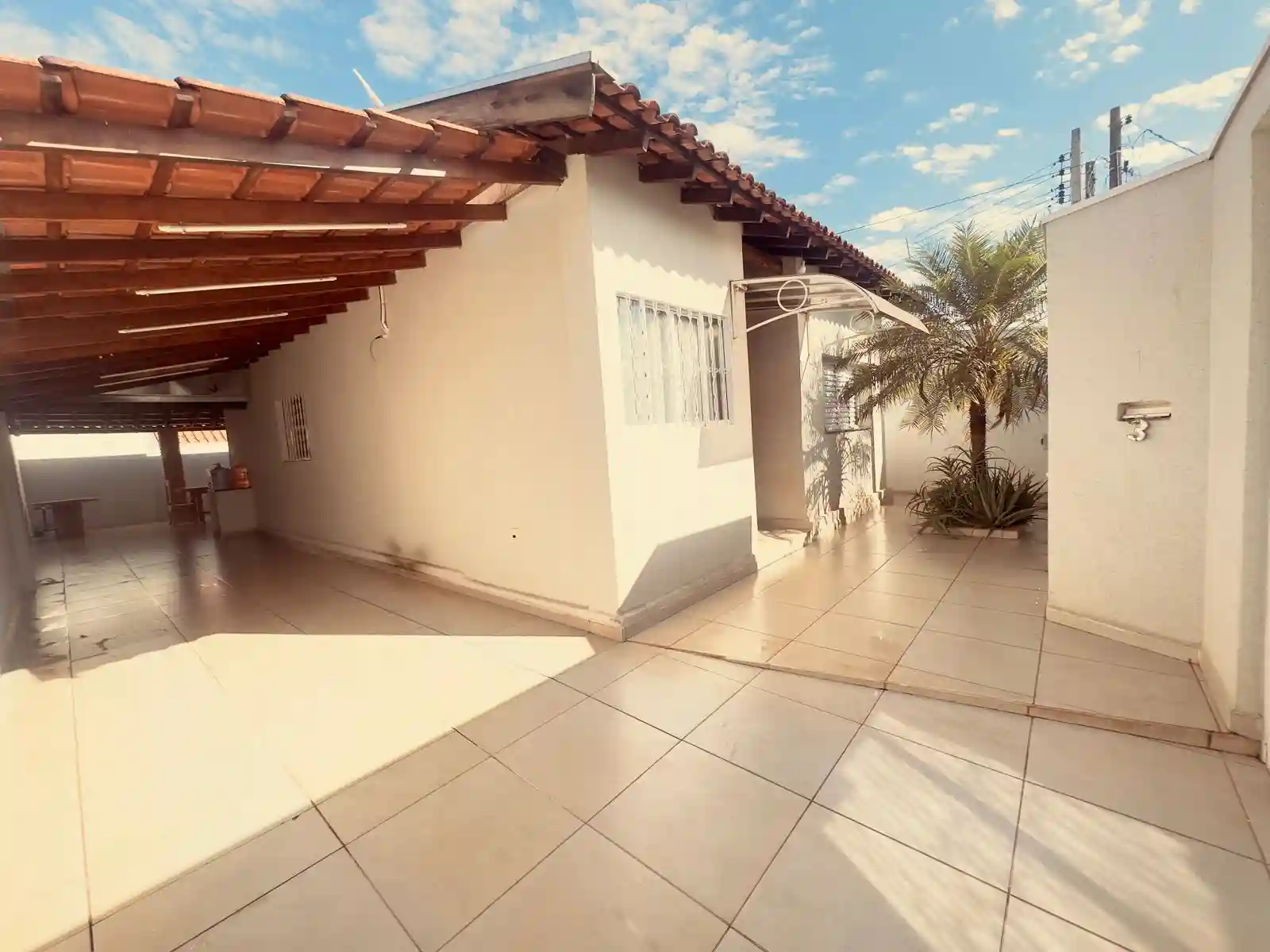 Casa com 2 quartos à venda, 280m² — foto 3 de 18