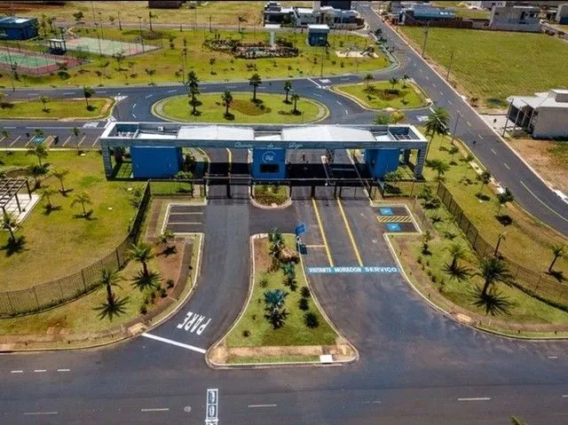 Terreno / Lote / Condomínio à venda — foto 1 de 1