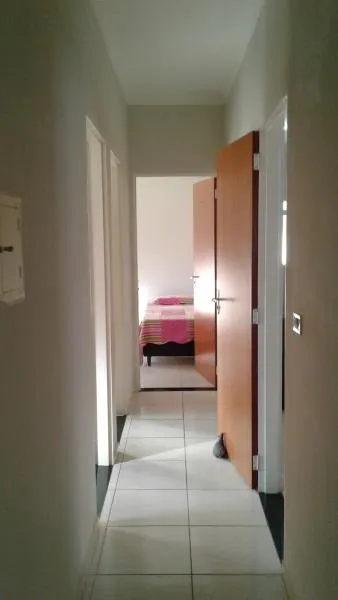 Casa à venda — foto 7 de 10