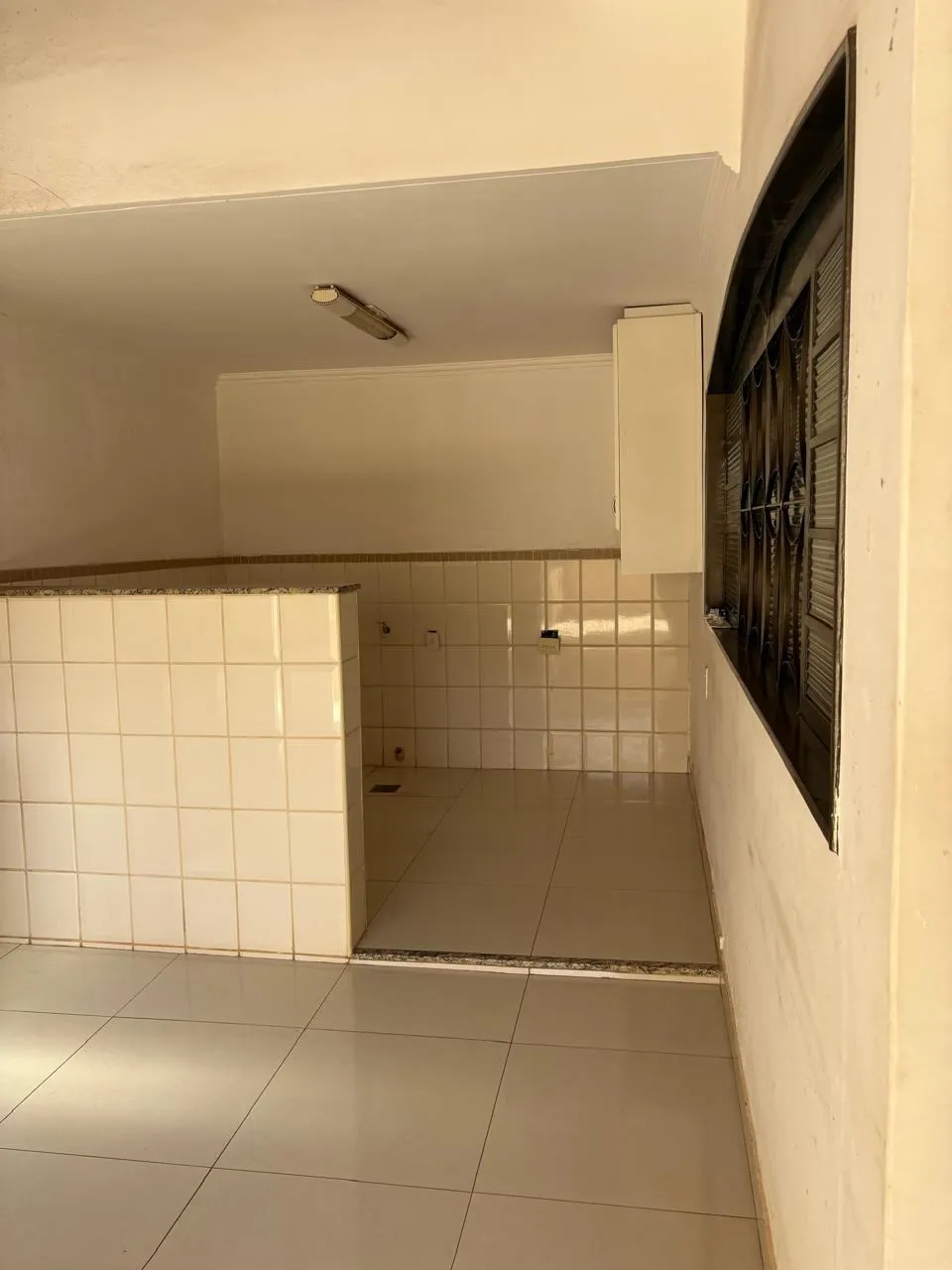 Casa com 3 quartos à venda, 220m² — foto 27 de 28