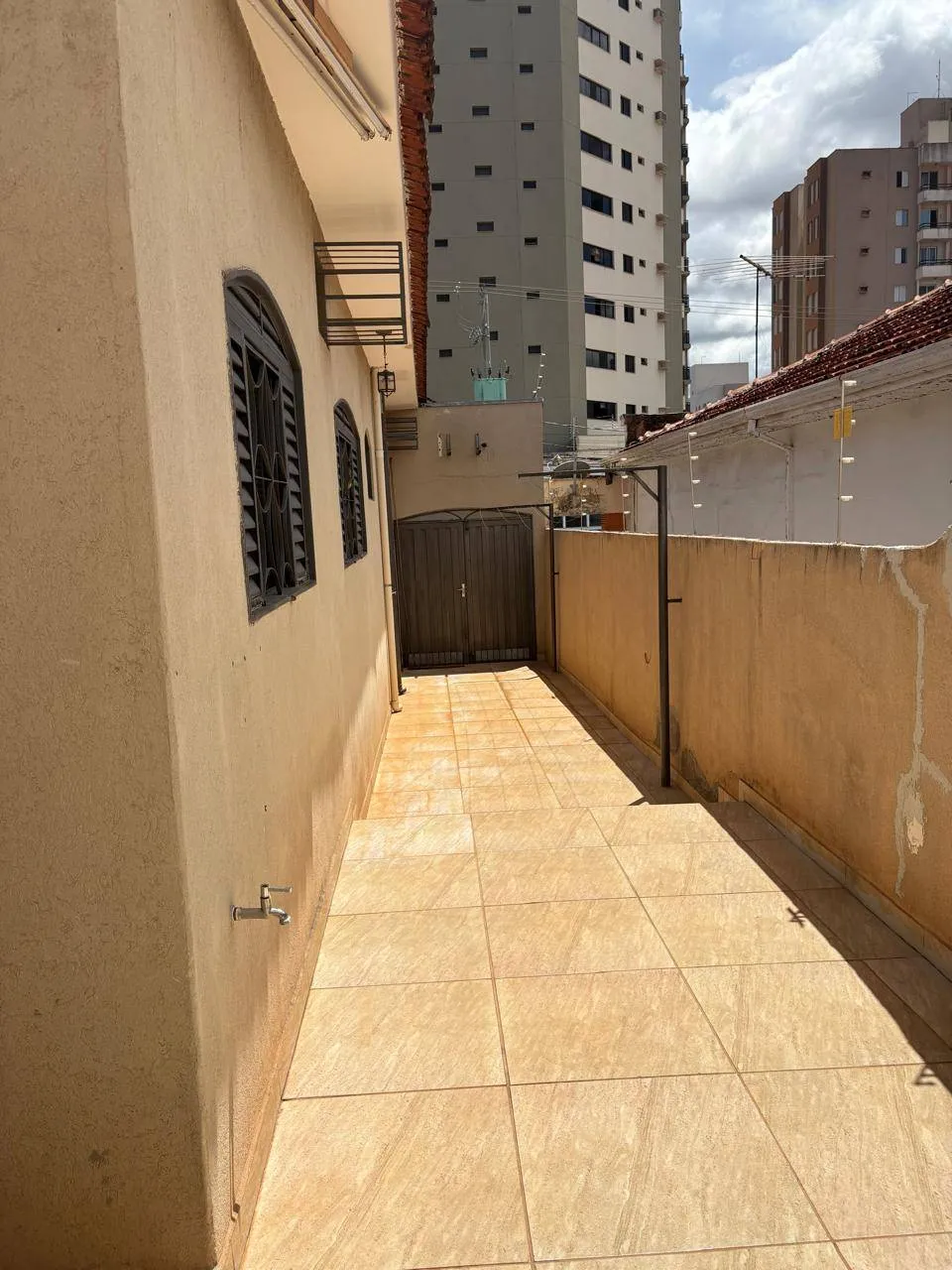 Casa com 3 quartos à venda, 220m² — foto 28 de 28
