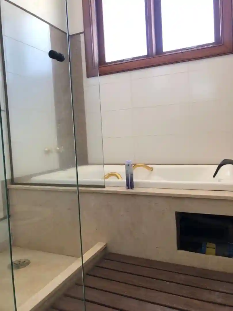 Casa de Condomínio com 3 quartos à venda, 360m² — foto 12 de 19