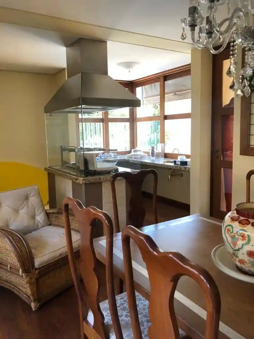 Casa de Condomínio com 3 quartos à venda, 360m² — foto 15 de 19