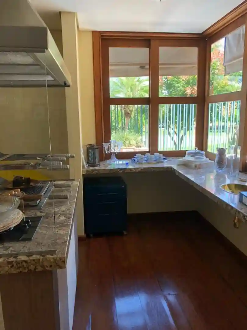 Casa de Condomínio com 3 quartos à venda, 360m² — foto 4 de 19