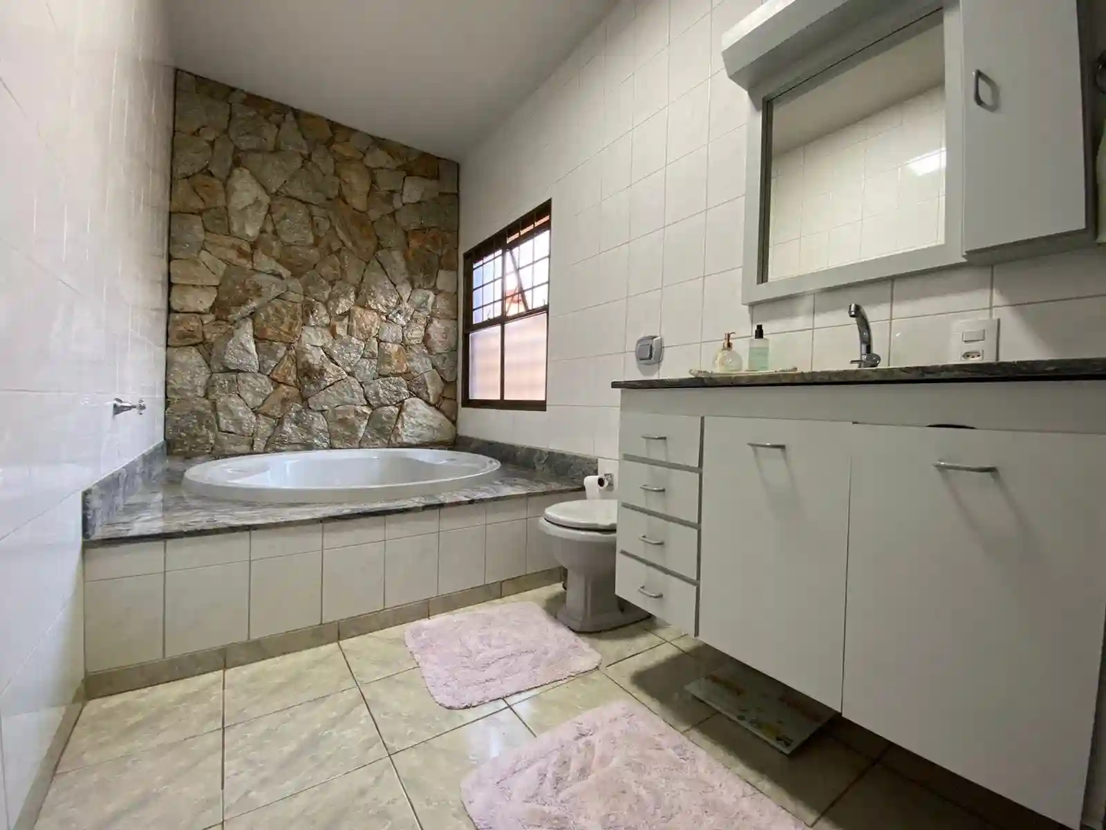 Casa com 3 quartos à venda, 363m² — foto 17 de 17