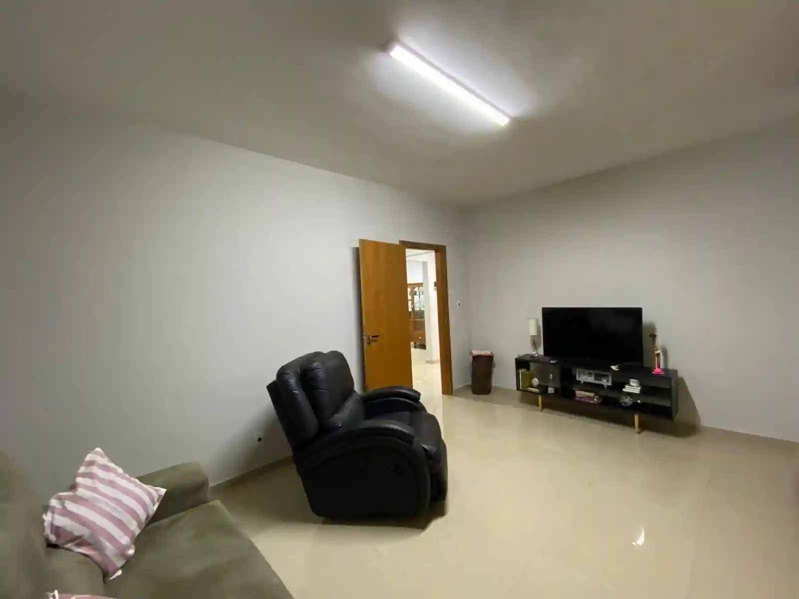 Casa com 3 quartos à venda, 363m² — foto 5 de 17