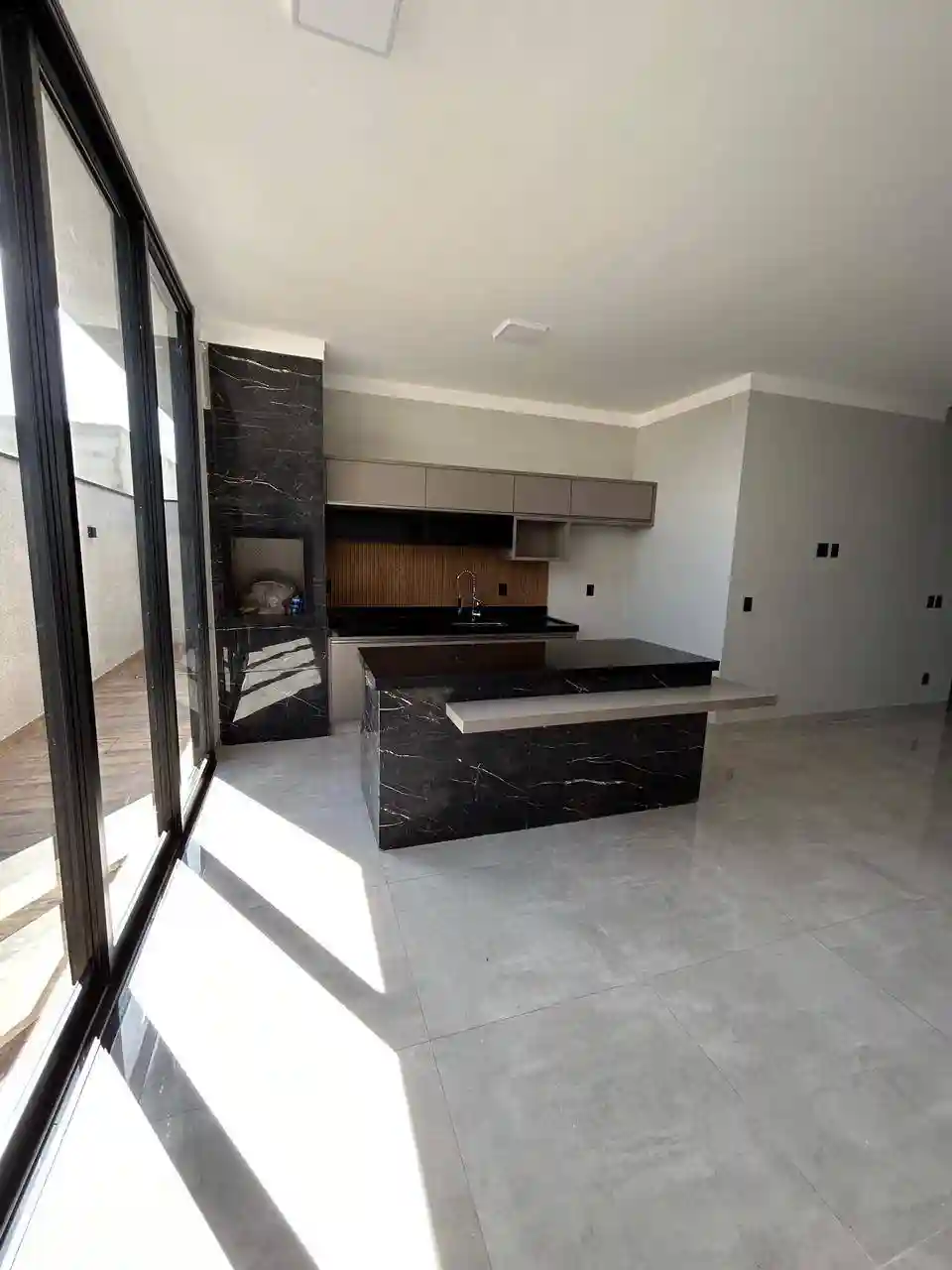 Casa de Condomínio com 3 quartos à venda, 120m² — foto 3 de 22