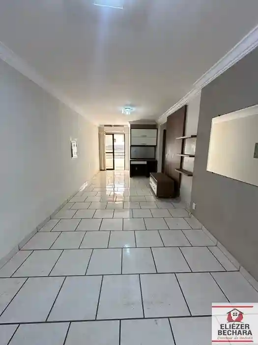 Apartamento com 2 quartos à venda, 70m² — foto 3 de 19