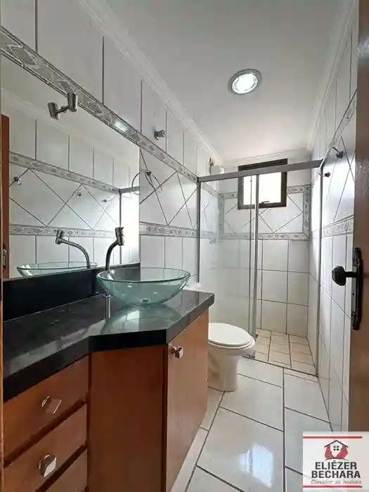Apartamento com 2 quartos à venda, 70m² — foto 13 de 19