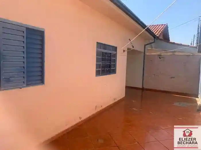 Casa com 2 quartos à venda, 114m² — foto 1 de 9